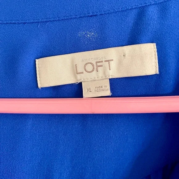 Loft Beautiful Blue Long-Sleeved Blouse Size XL - Picture 4 of 6